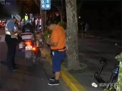 上海開展集中整治對電動平衡車滑板車上路說"不"